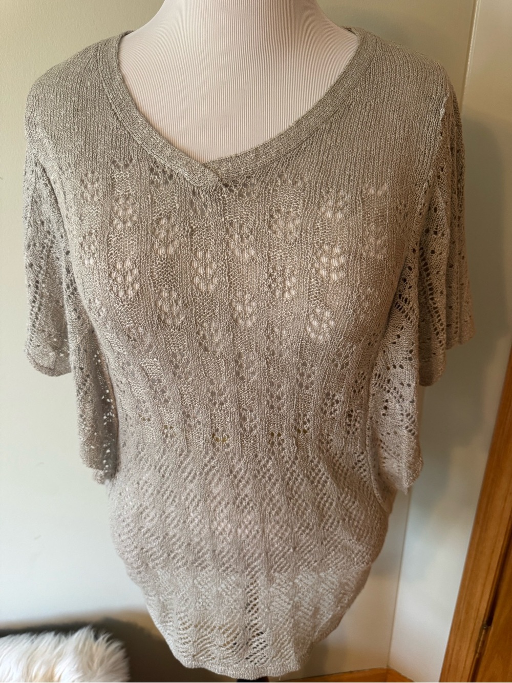 Outback Red Taupe Openwork V-Neck Knit Sweater